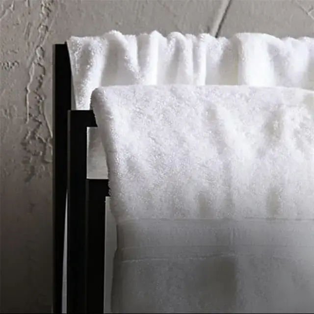Antibacterial-and-Odor-Resistant-640-640